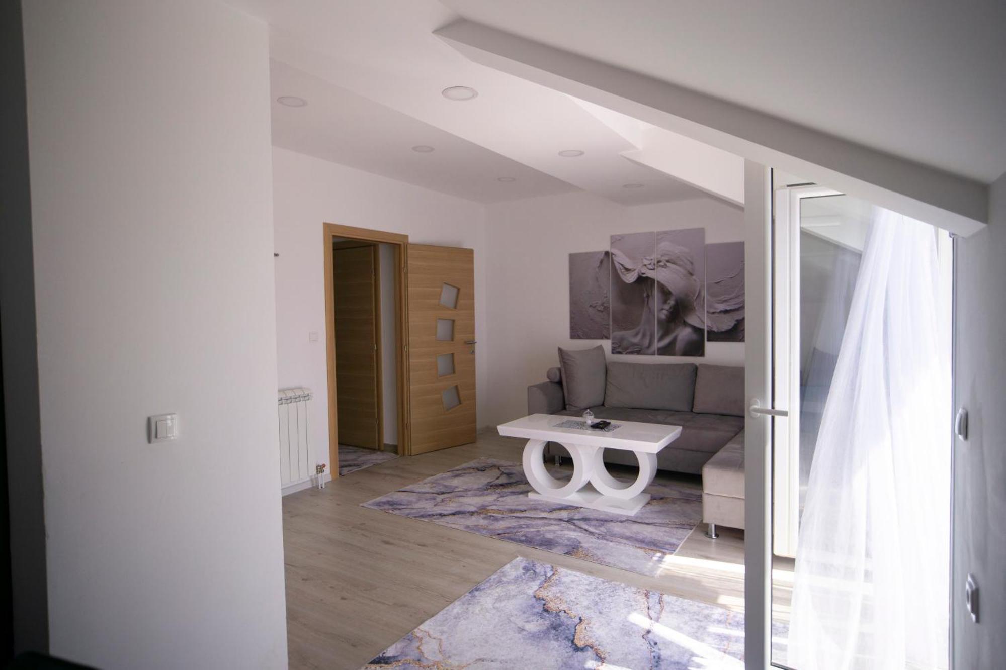Luxury Apartments Milicevic Trebinje Eksteriør bilde